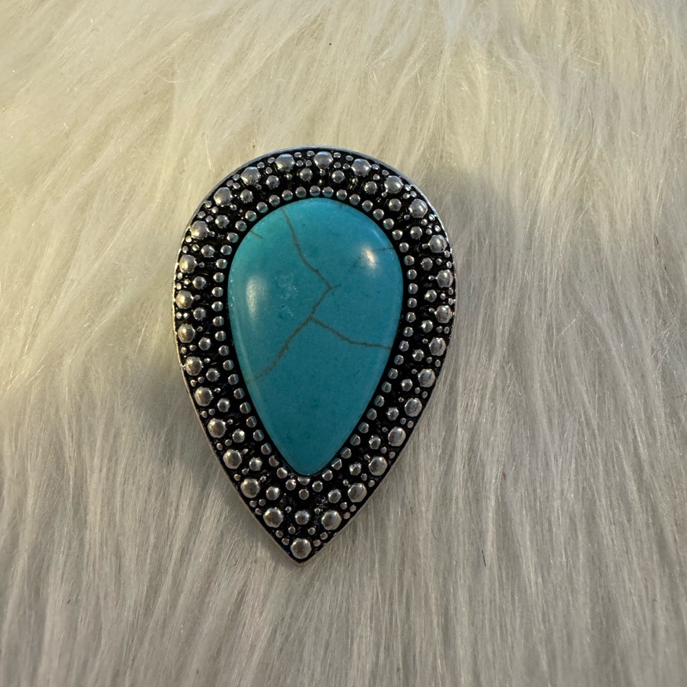 Silver Tone Turquoise Ring